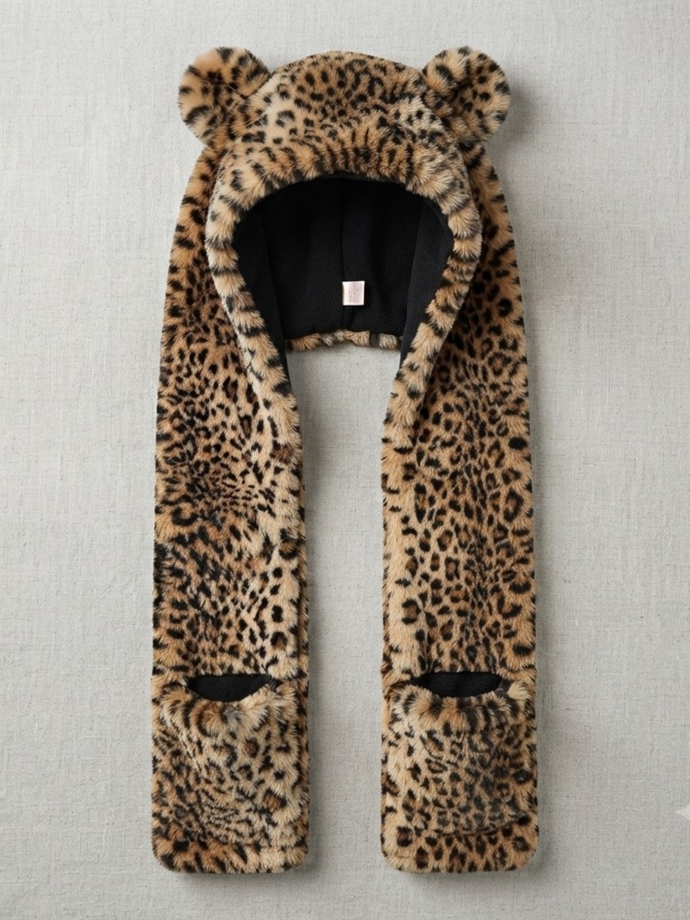 🐆 Women's Long Leopard Faux Fur Hooded Scarf with Pockets